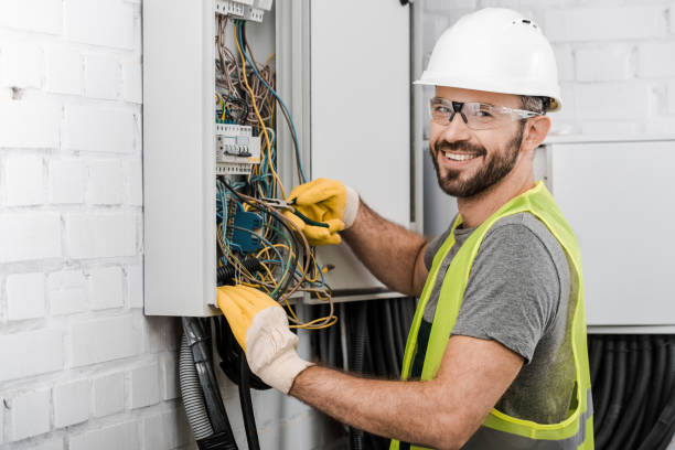 Best Affordable Emergency Electrician  in East Liverpool, OH