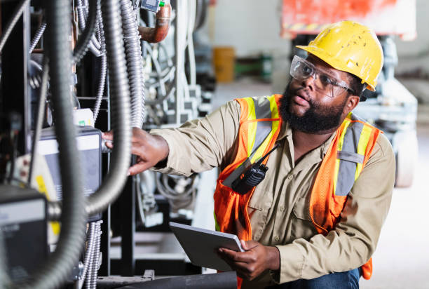 Best Electrical Outlet Repair  in East Liverpool, OH
